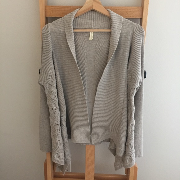 Matilda Jane Let’s Getaway Open Knit Cashmere Blend Cardigan - Picture 4 of 17